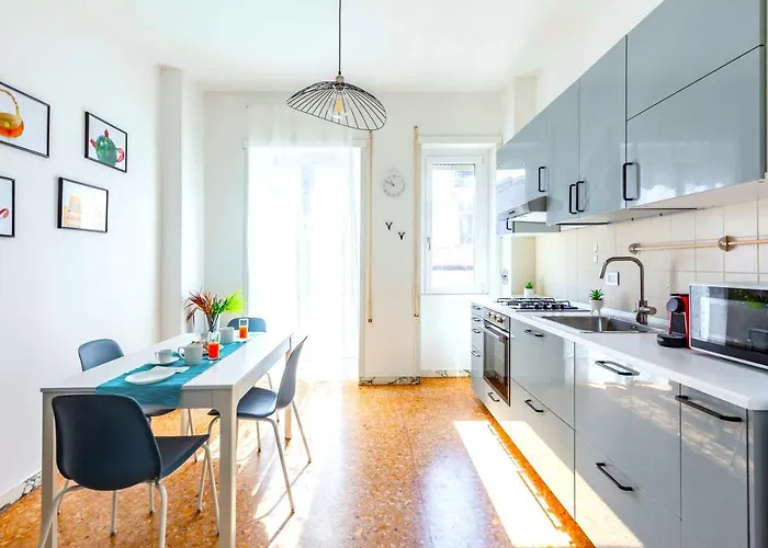 Hostly - Family Stresa Appartement Rome